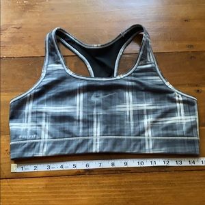 Nike sports bra in size large